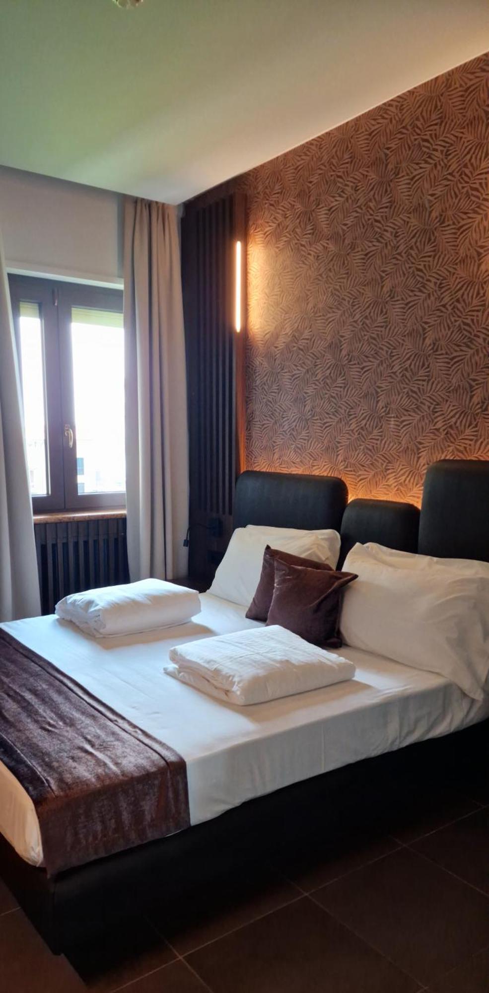 Albergo Ristorante Papa Peschiera del Garda Dış mekan fotoğraf